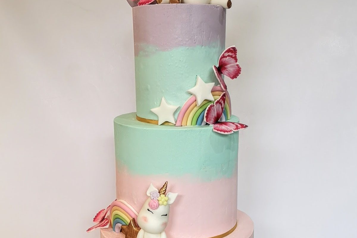 Cakes By Michelle Walker