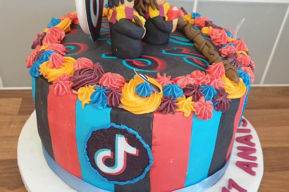 Bennett Bakes