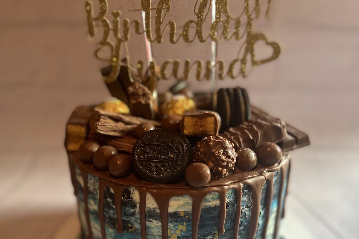 Double-Take Cakes