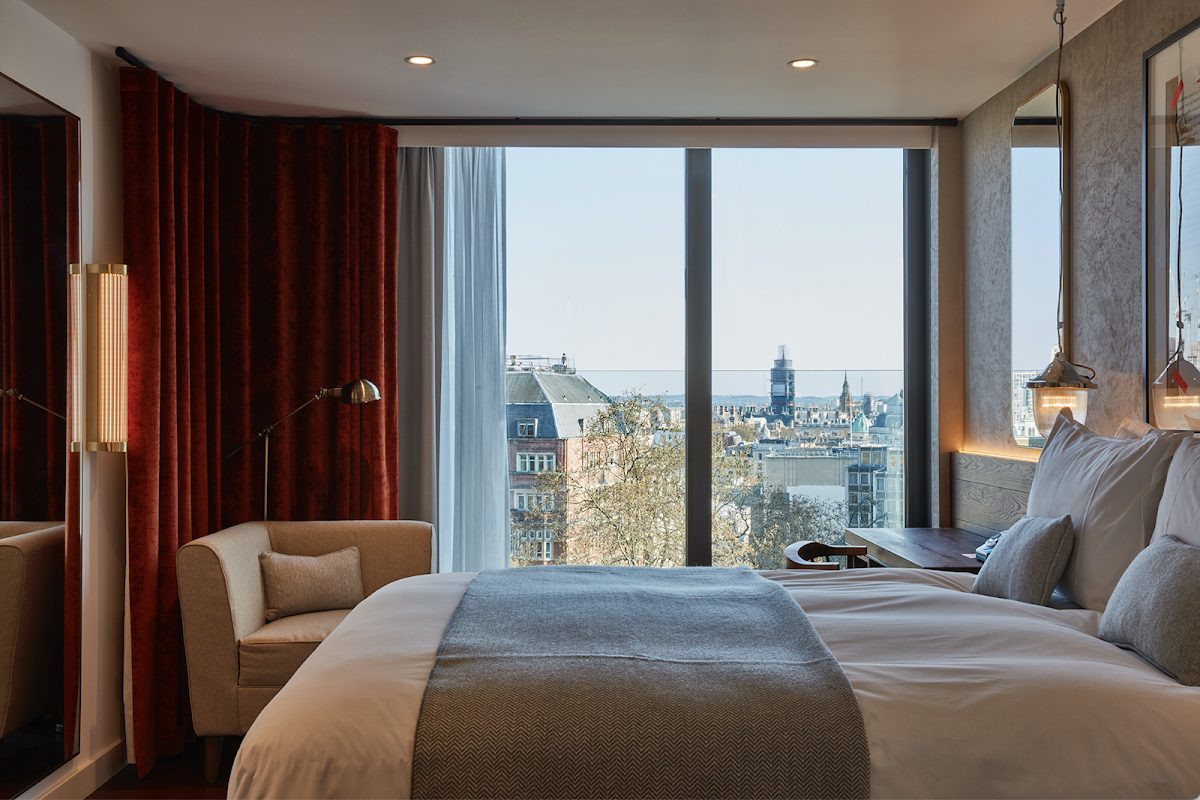 Hotel Indigo London - 1 Leicester Square by IHG