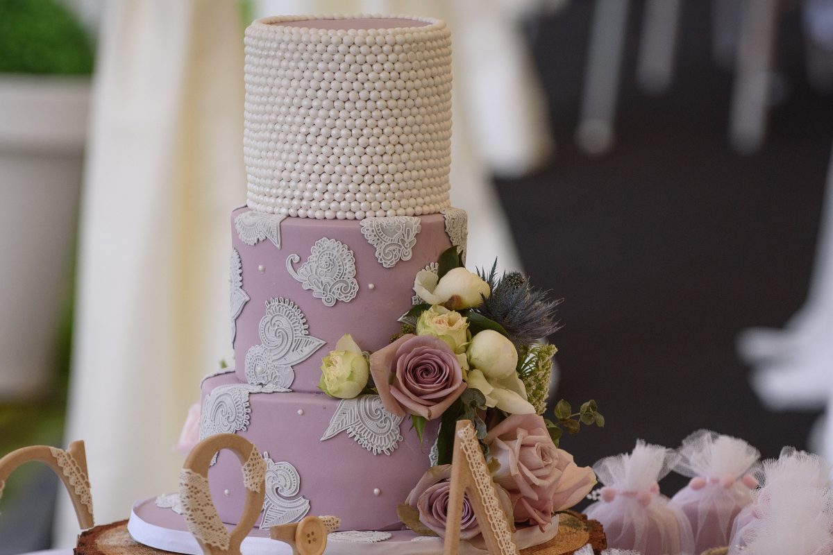 Sugar Blossom Cakes