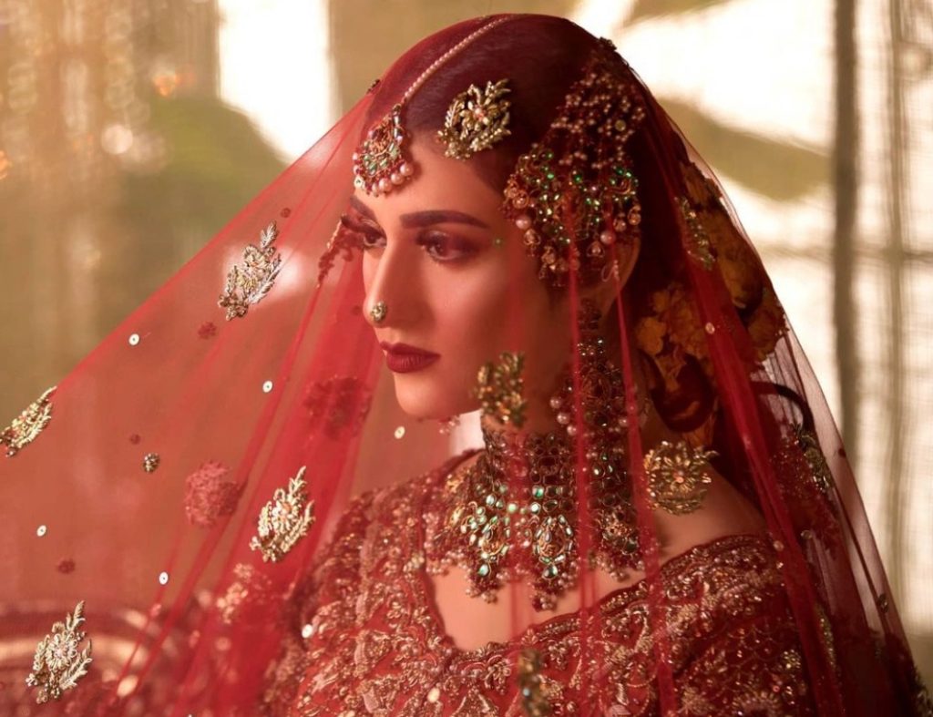 Assh Mua Makeup Henna Artist Services London