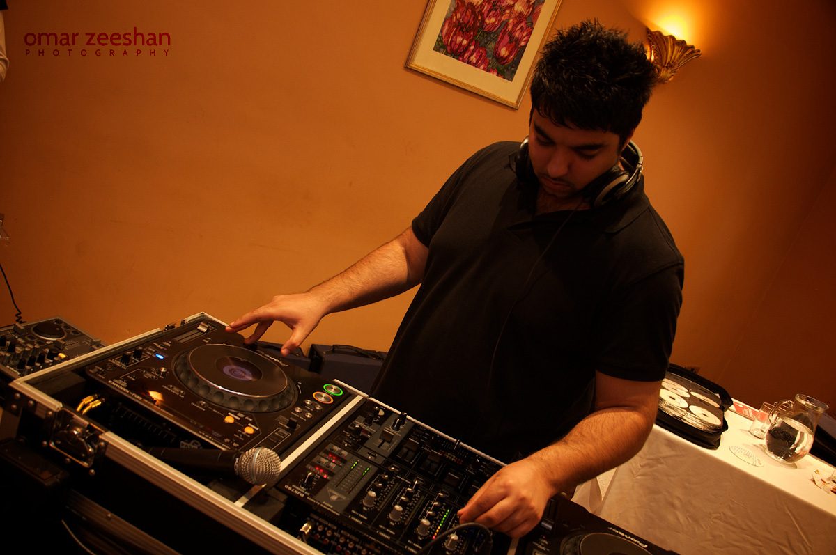 Asian DJ Manchester | Dhol Players | Dhol player Manchester