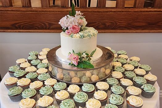 Crestwood Cakes and Bakes