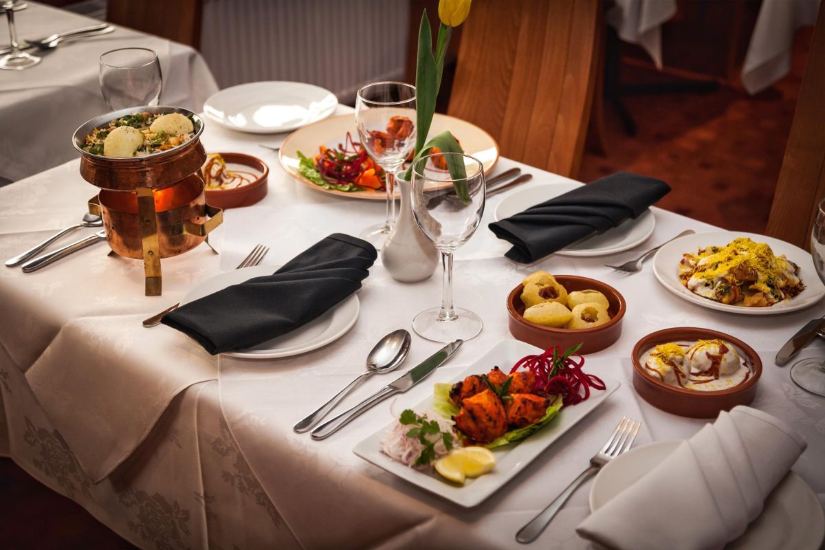 Mehfil Restaurant & Banqueting